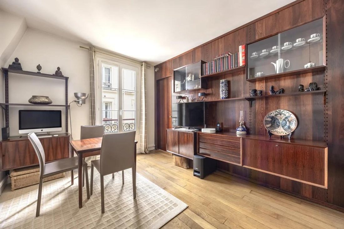 Wohnung in Gros Caillou, Paris 7e Arrondissement, Paris 2 - 19170395