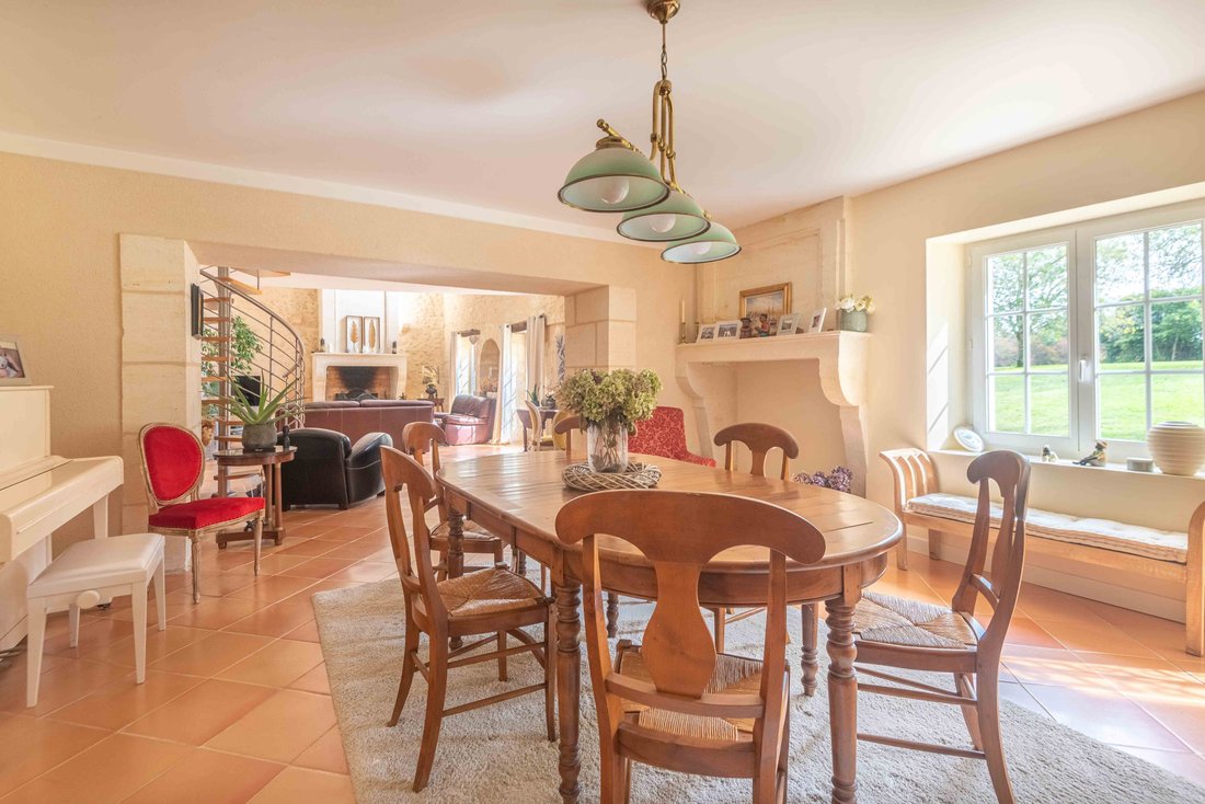 Maison à Latresne, Nouvelle-Aquitaine, France 5 - 19170080
