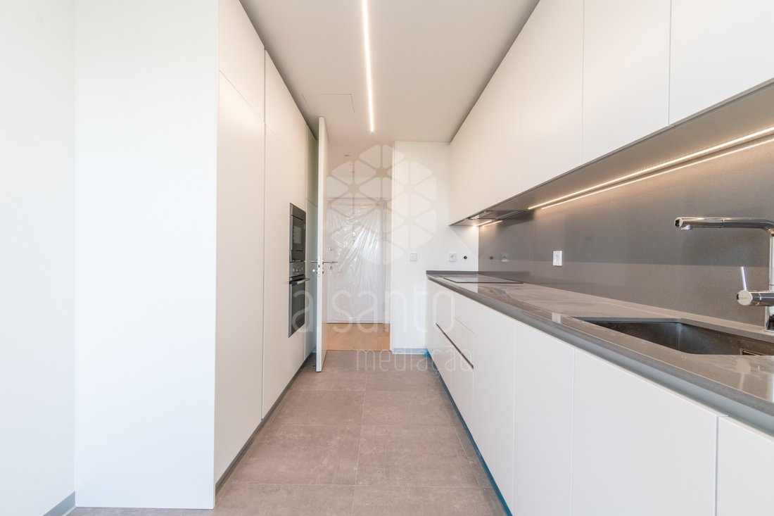 Apartment in Carcavelos e Parede, Lisbon, Portugal 5 - 16699309