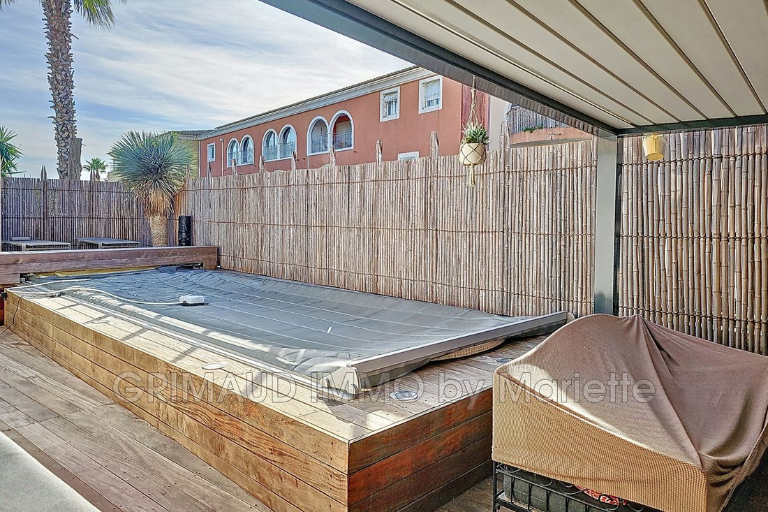 Appartement à Grimaud, Provence-Alpes-Côte d'Azur, France 1 - 15292396