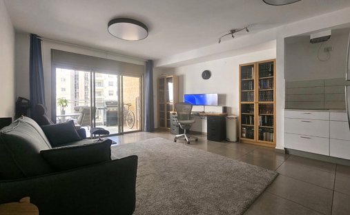 Apartment in Jerusalem, Jerusalem District, Israel 1
