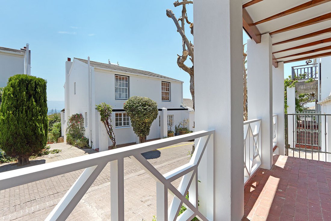 House in Simon's Town, South Peninsula, Cape Town 4 - 19179061