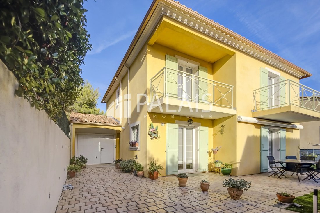 Casa a Nizza, Provenza-Alpi-Costa Azzurra, Francia 1 - 19182225