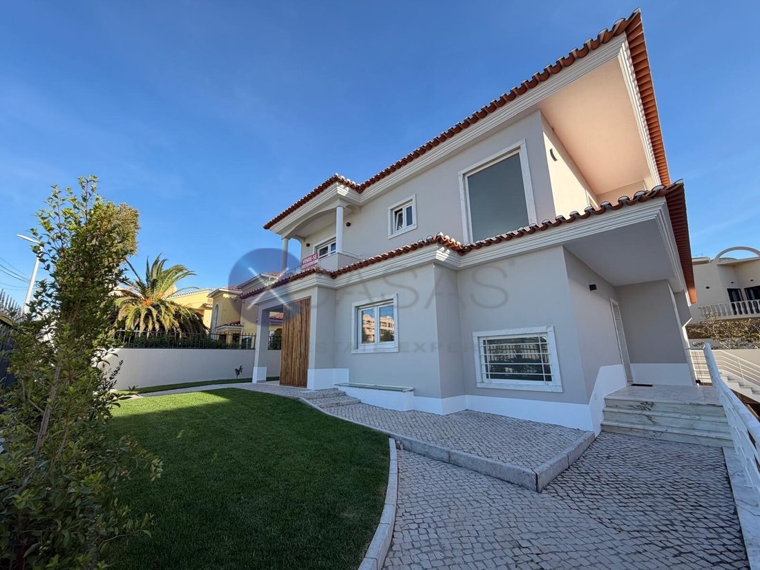 Casa en Cascais y Estoril, Distrito de Lisboa, Portugal 1 - 19182507