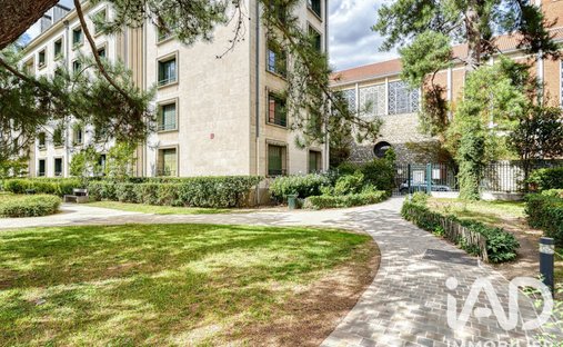 Apartment in Reine-Mairie, Boulogne-Billancourt, France 1