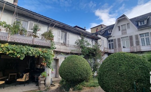Haus in Centre-Marcadieu-Marne, Tarbes, Frankreich 1