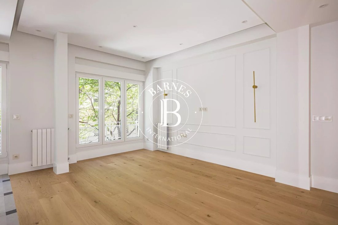 Appartement à Chamberí, Madrid, Espagne 4 - 17935331