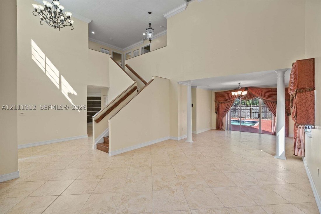 Casa a Miami, Florida, Stati Uniti 2 - 19182427