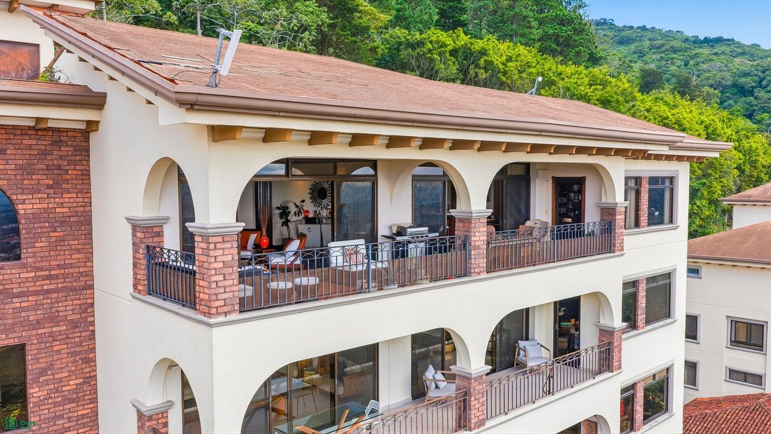 Condo in Cinco Esquinas, San José Province, Costa Rica 4 - 19146863