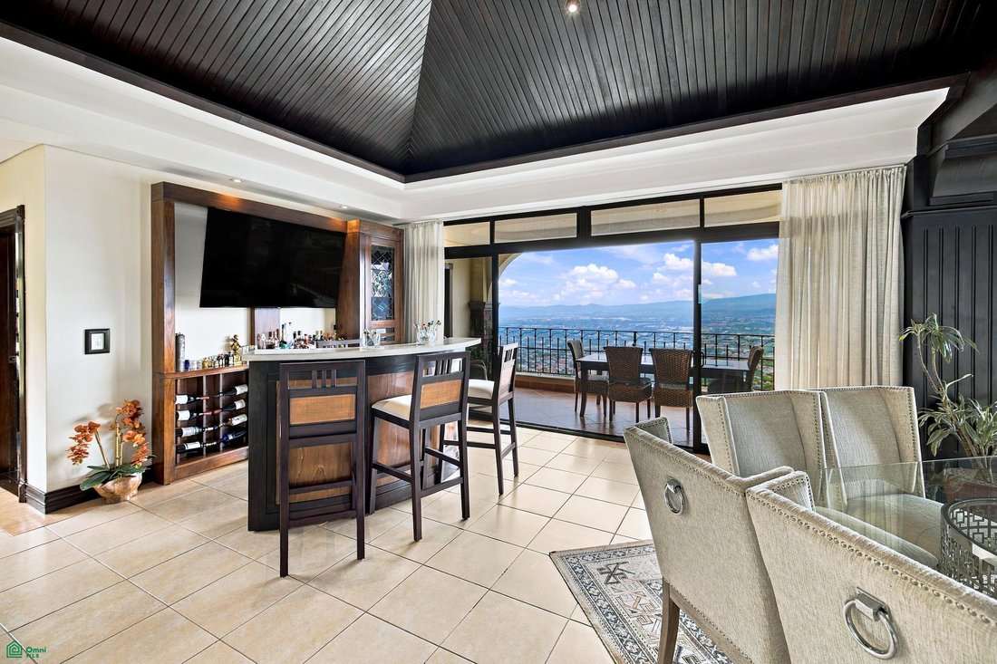 Condo in Cinco Esquinas, San José Province, Costa Rica 5 - 19146863