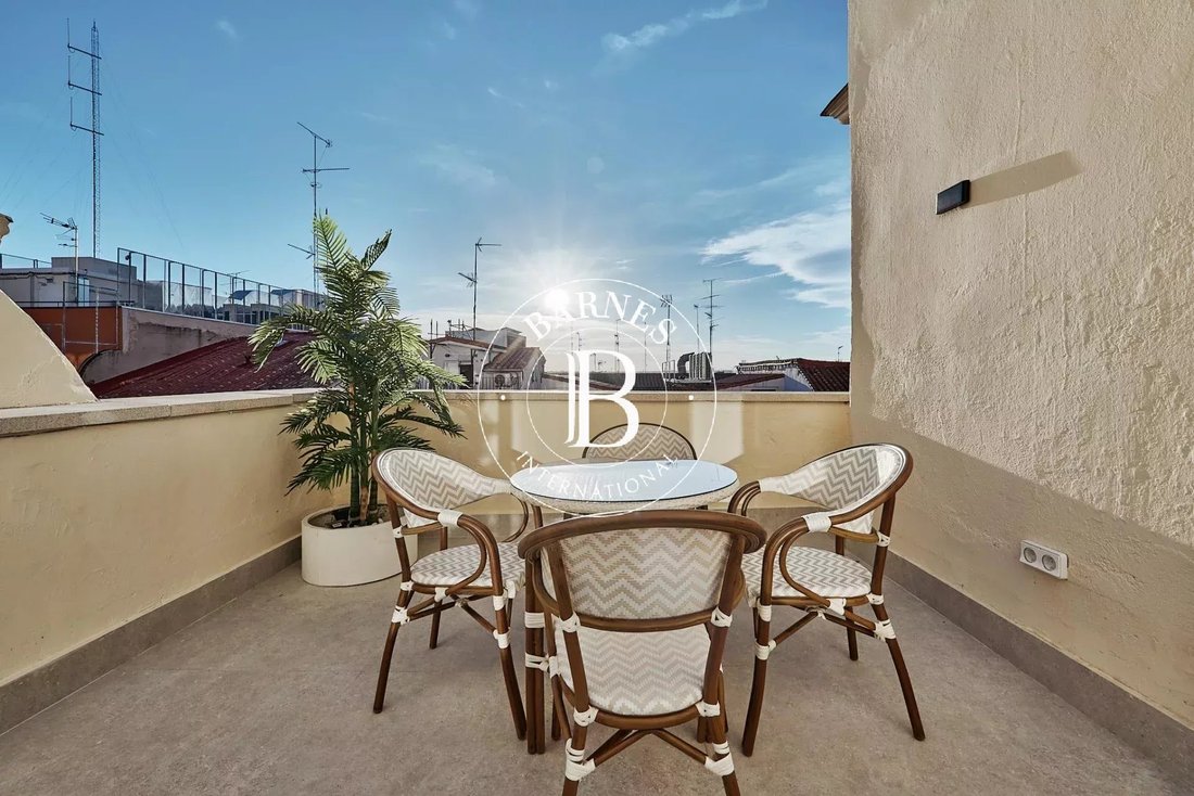 Penthouse in Centro, Madrid, Spain 2 - 16409576
