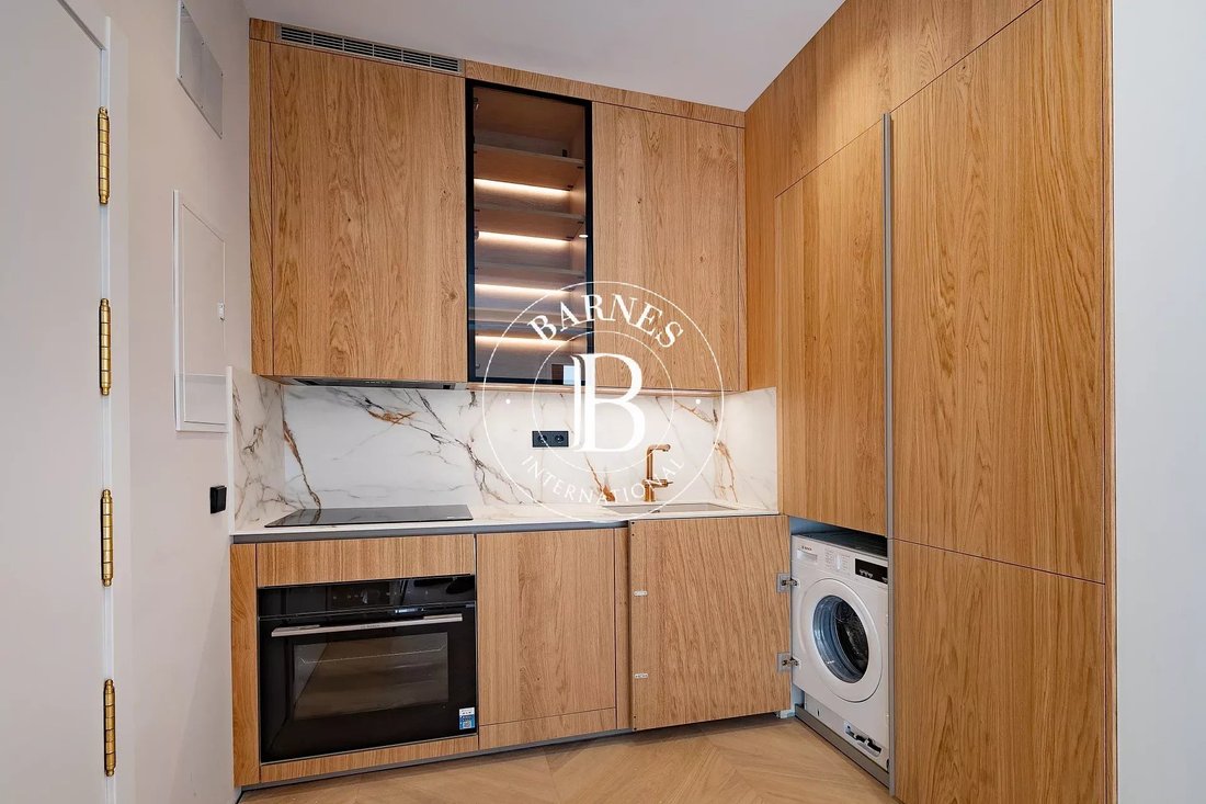 Wohnung in Centro, Madrid, Spanien 1 - 17694611