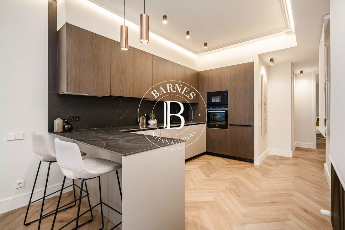 Appartement à Chamberí, Madrid, Espagne 4 - 16966566