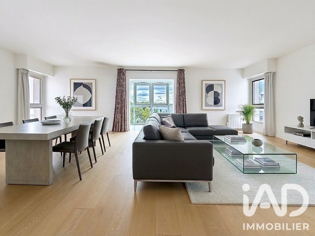 Apartment in Puteaux, Ile-de-France, France 1 - 19182853