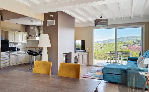 Casa en Dommartin, Auvernia-Ródano-Alpes, Francia 1