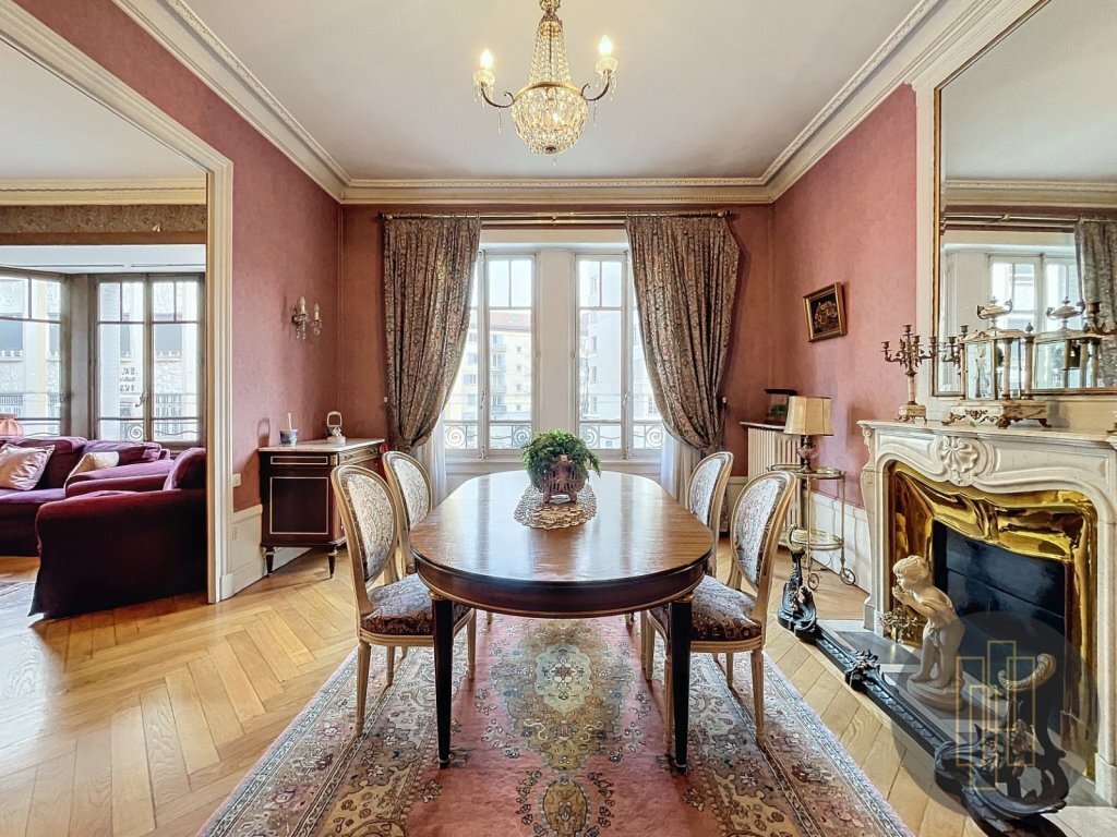 Apartment in Tête d'Or-Foch-Vitton, Lyon 6e Arrondissement, Lyon 3 - 19140985