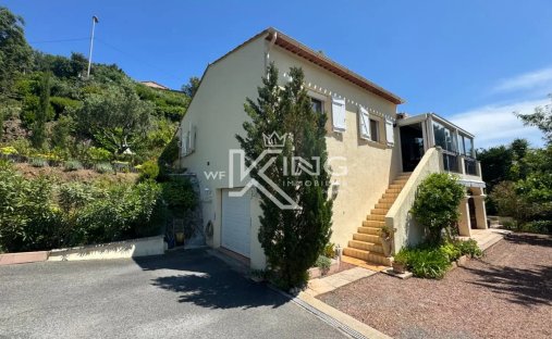 Villa à Ecarts, Roquebrune-sur-Argens, France 1