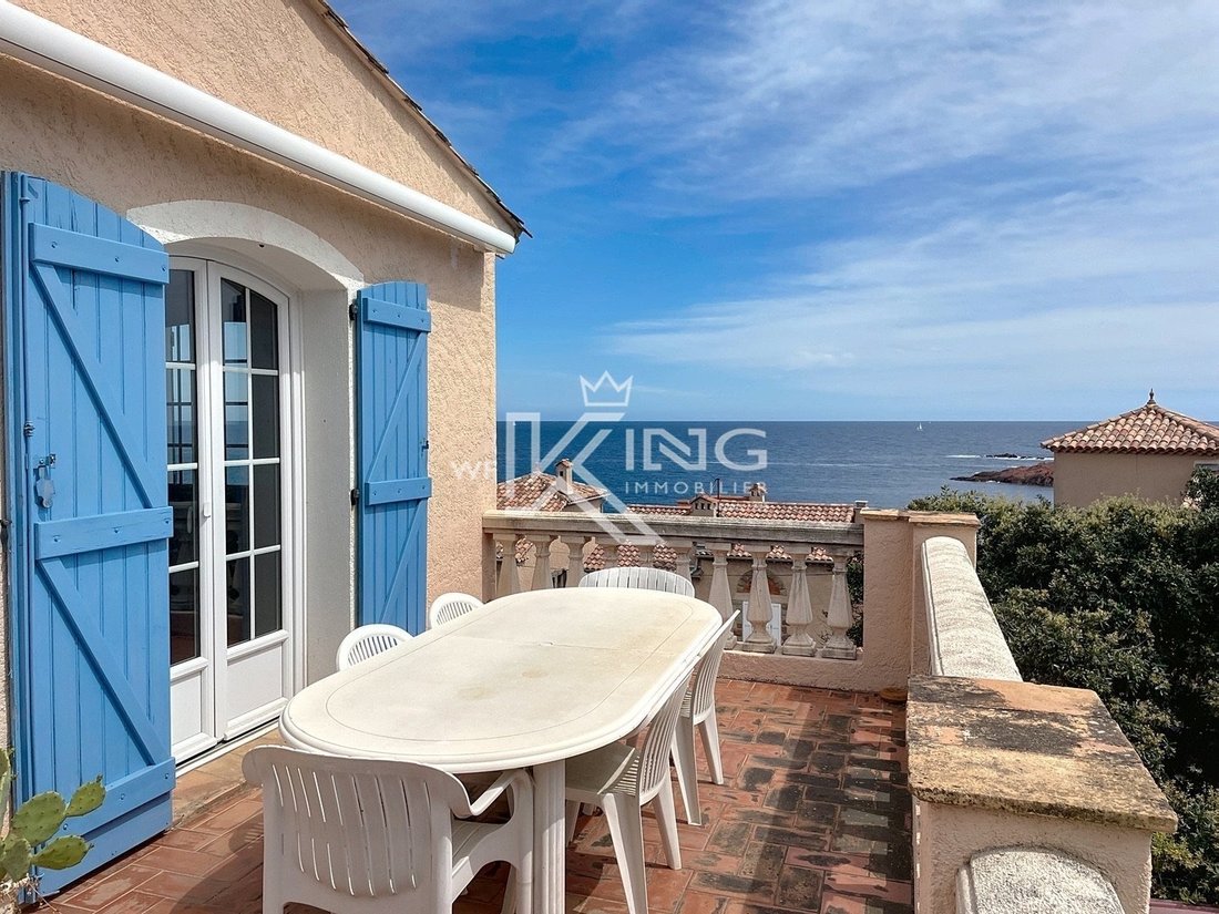 Villa in Le Dramont-Agay-Anthéor-Le Trayas, Saint-Raphaël, France 2 - 19140892
