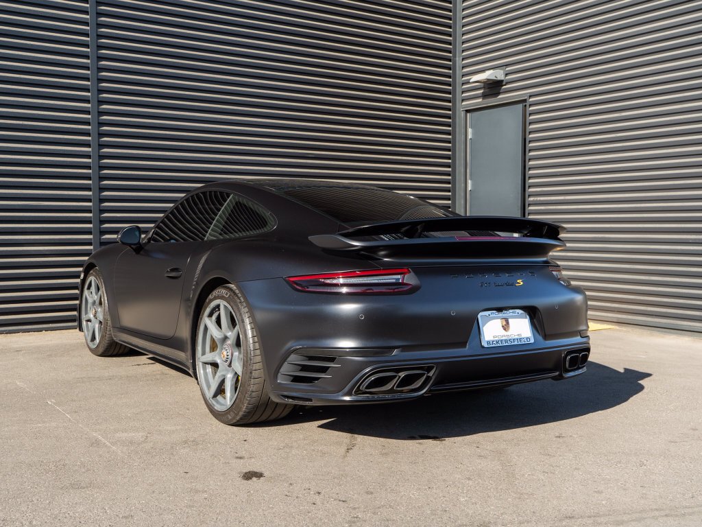 Coupe in Bakersfield, CA, United States 3 - 19182772