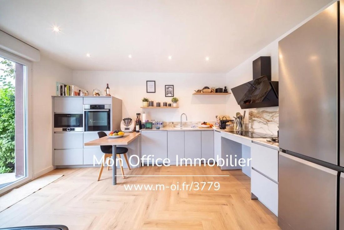 Apartment in Mazenod-Bellevue-Saint Donat-Banon, Aix-en-Provence, France 5 - 19182341