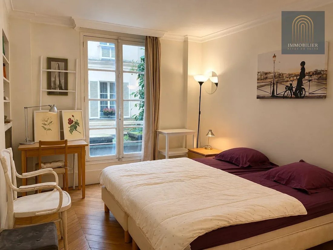 Apartment in Odéon, Paris 6e Arrondissement, Paris 4 - 19169674