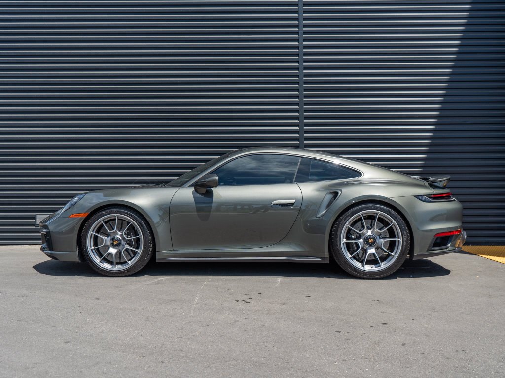 Coupe in Bakersfield, CA, United States 2 - 19182750