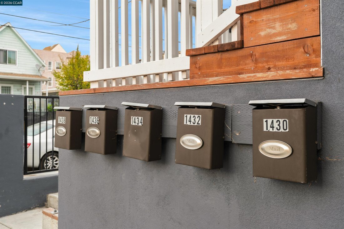 Oakland, California, United States 5 - 19182207
