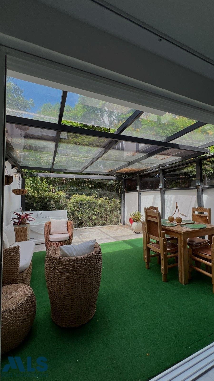 House in Medellín, Antioquia, Colombia 2 - 19182223