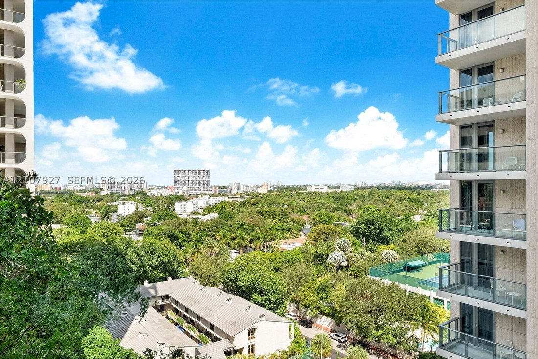 Condo in Miami, Florida, United States 3 - 19182426