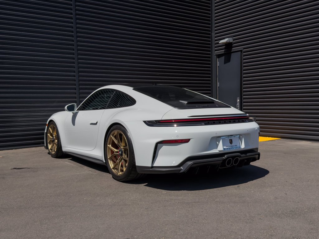 Coupe in Bakersfield, CA, United States 3 - 19182755