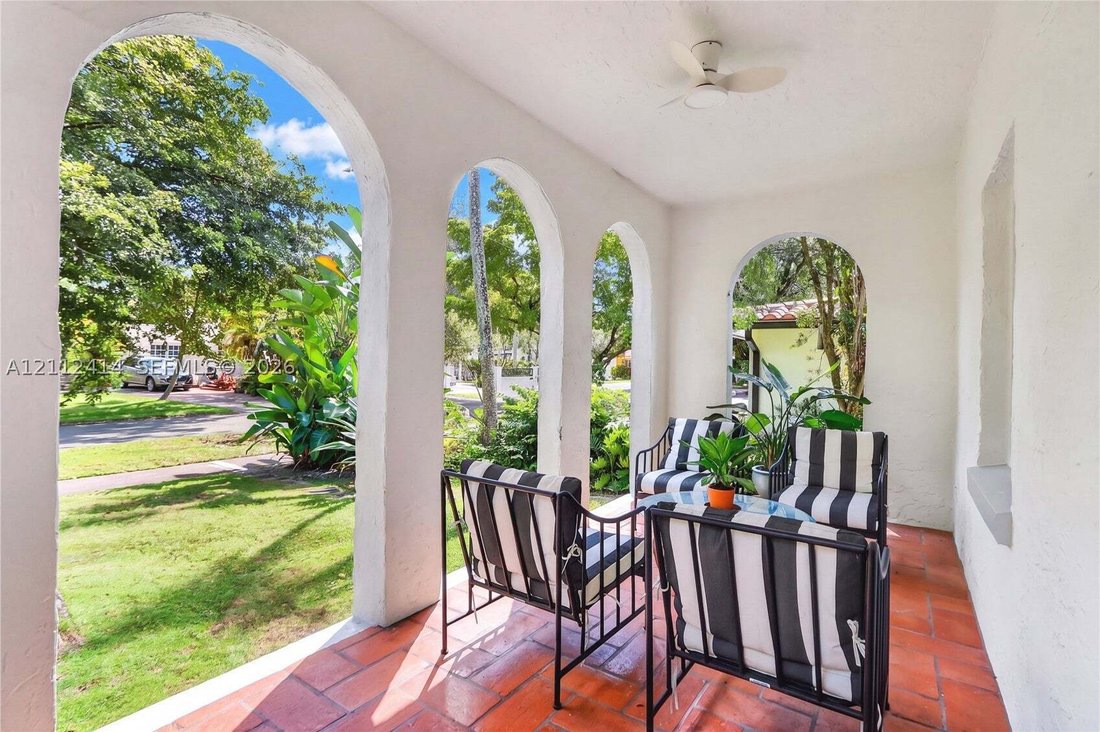 Maison à Coral Gables, Floride, États-Unis 2 - 19182410