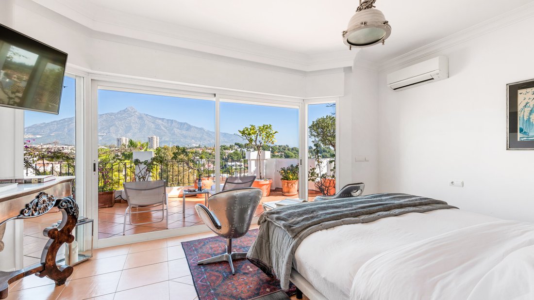 Apartment in Nueva Andalucia, Marbella, Spain 2 - 19182348