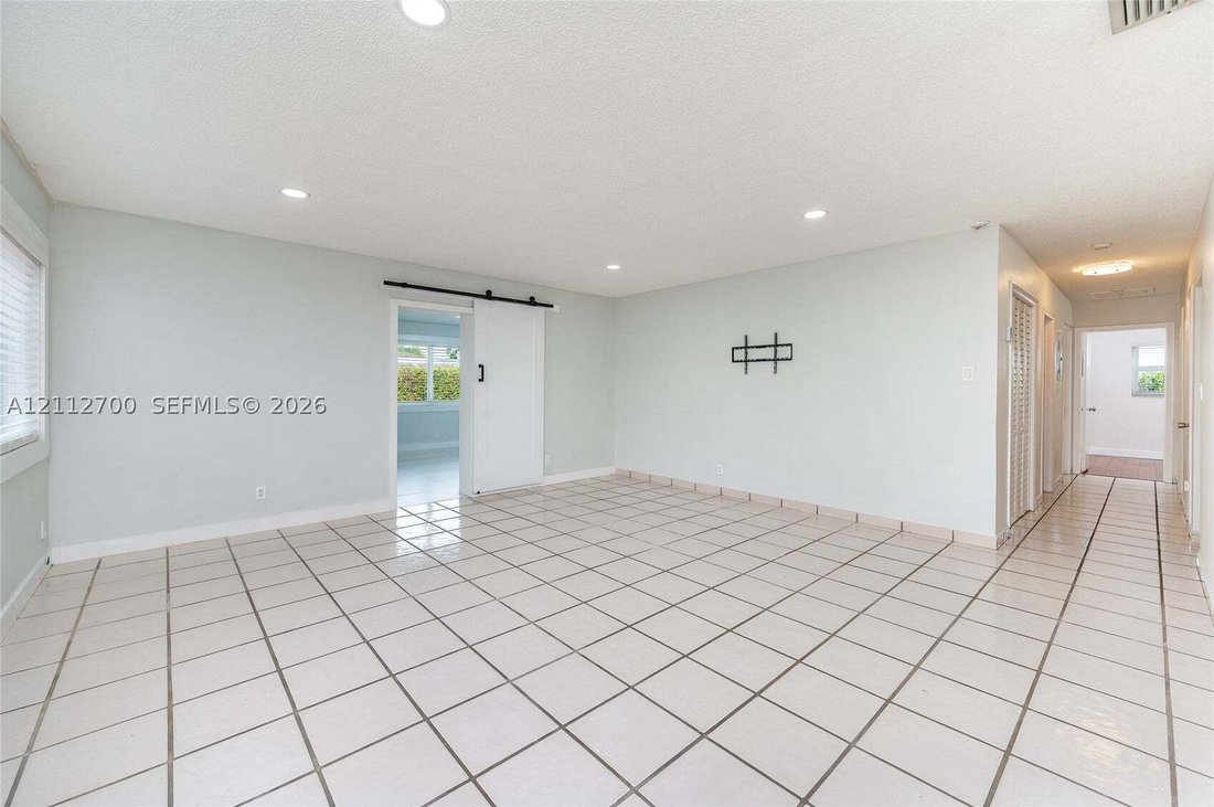 Casa a Miami, Florida, Stati Uniti 5 - 19182432