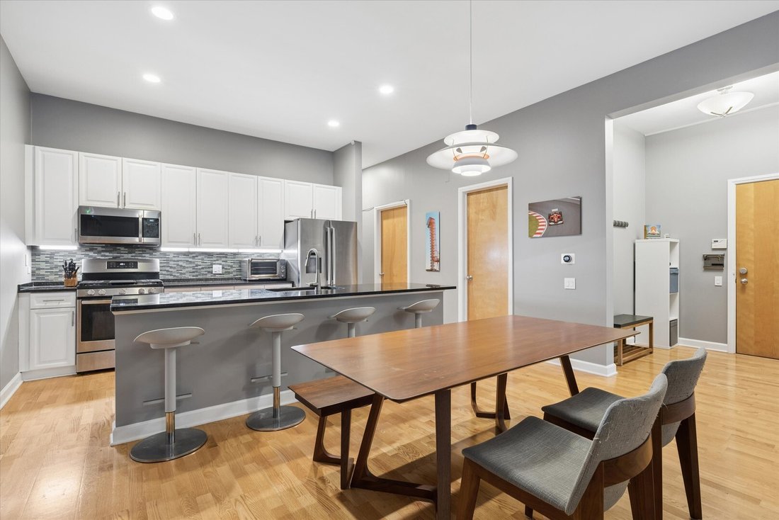 Condo in Chicago, Illinois, United States 4 - 19182612