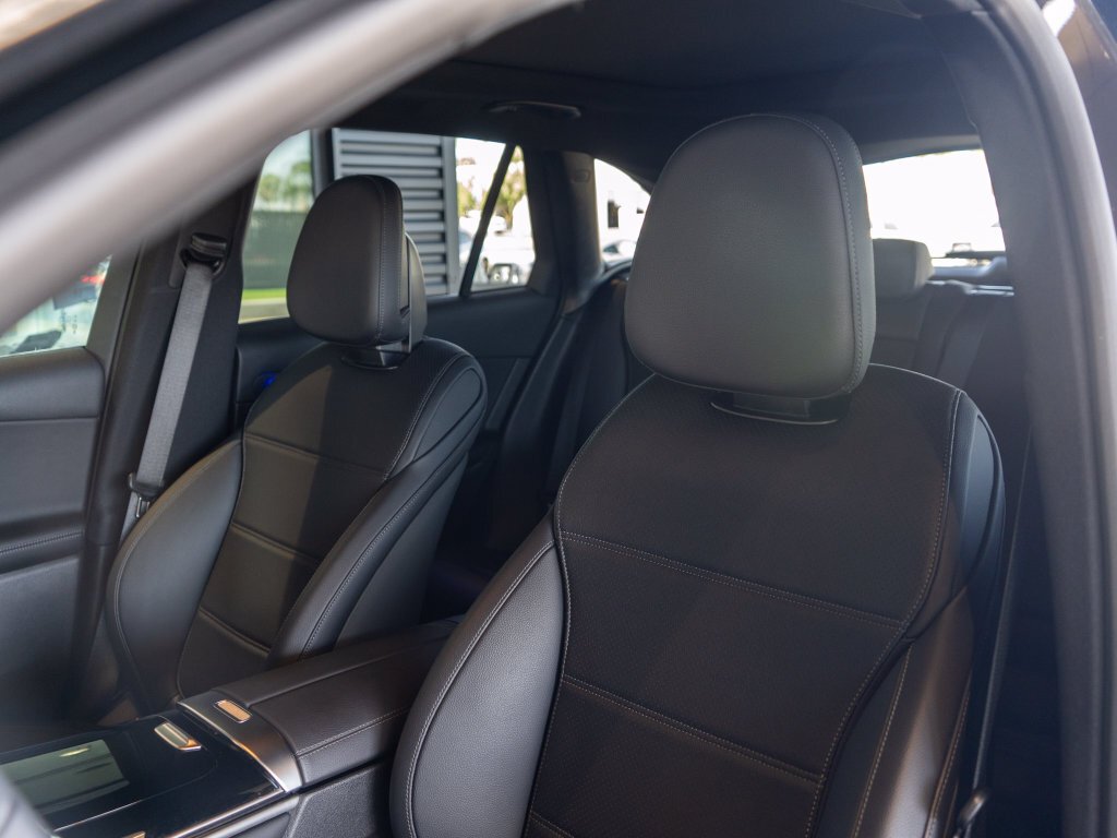 Suv in Bakersfield, CA, United States 5 - 19182766