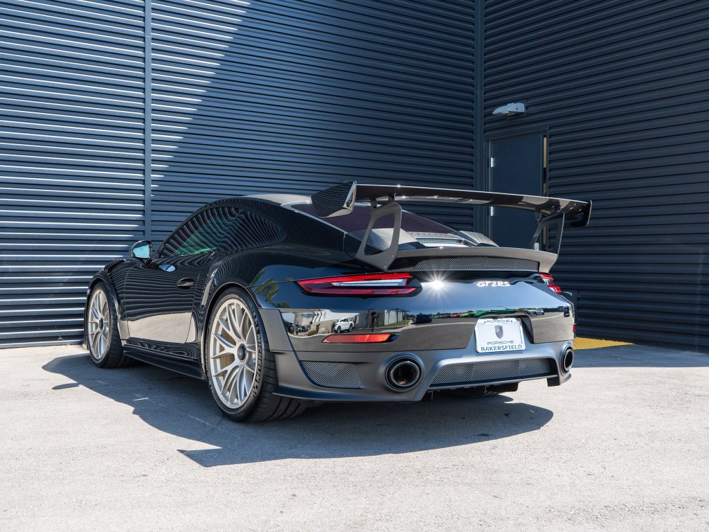 Coupe in Bakersfield, CA, United States 3 - 19182753