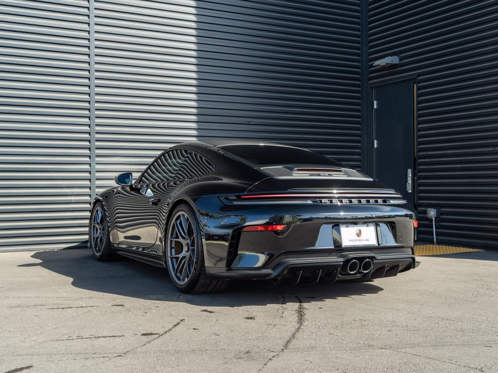 Coupe in Bakersfield, CA, United States 3 - 19182763