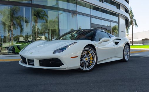 2019 Ferrari 488 Spider Base in Bakersfield, CA, United States 1