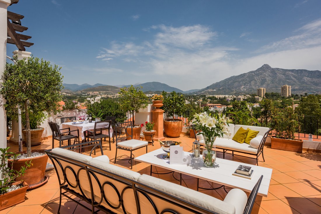 Apartment in Nueva Andalucia, Marbella, Spain 1 - 19182348