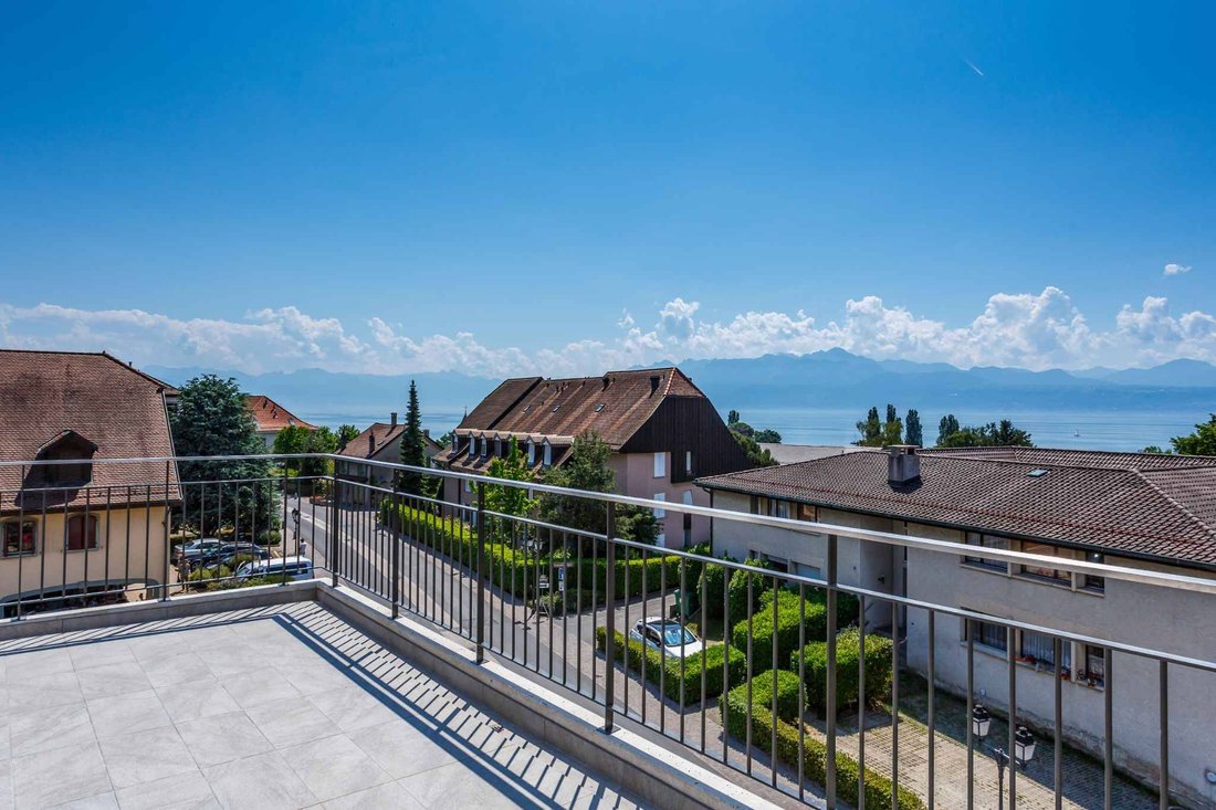 Apartment in Saint-Sulpice, Vaud, Switzerland 2 - 19182818