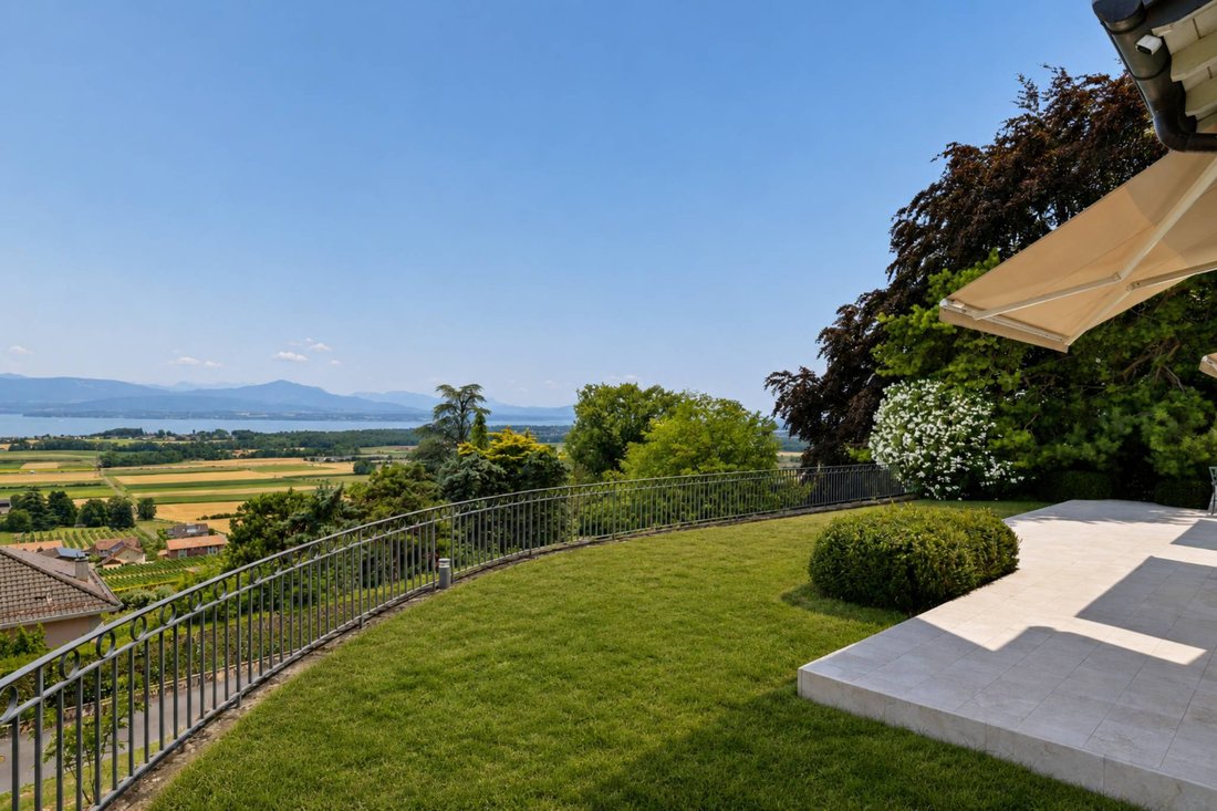 Villa a Bursins, Vaud, Svizzera 2 - 19182786
