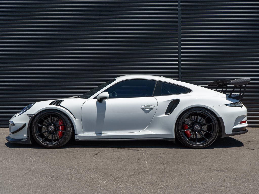 Coupe in Bakersfield, CA, United States 2 - 19182832