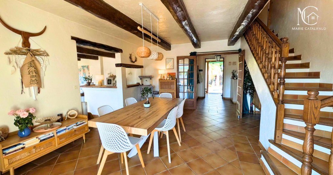 Villa a Ecarts, Roquebrune-sur-Argens, Francia 4 - 19183872