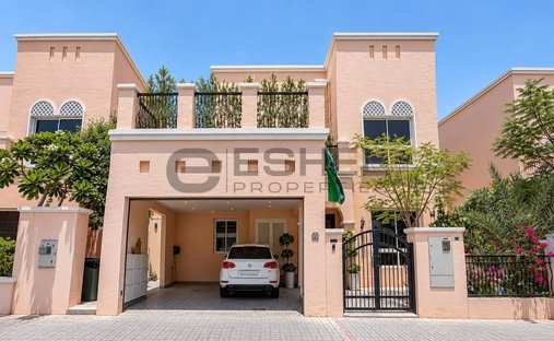 Villa in Nad Al Sheba, Dubai, United Arab Emirates 1