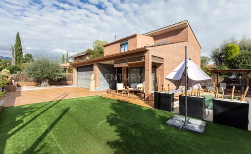 Villa à Sant Antoni de Vilamajor, Catalogne, Espagne 1