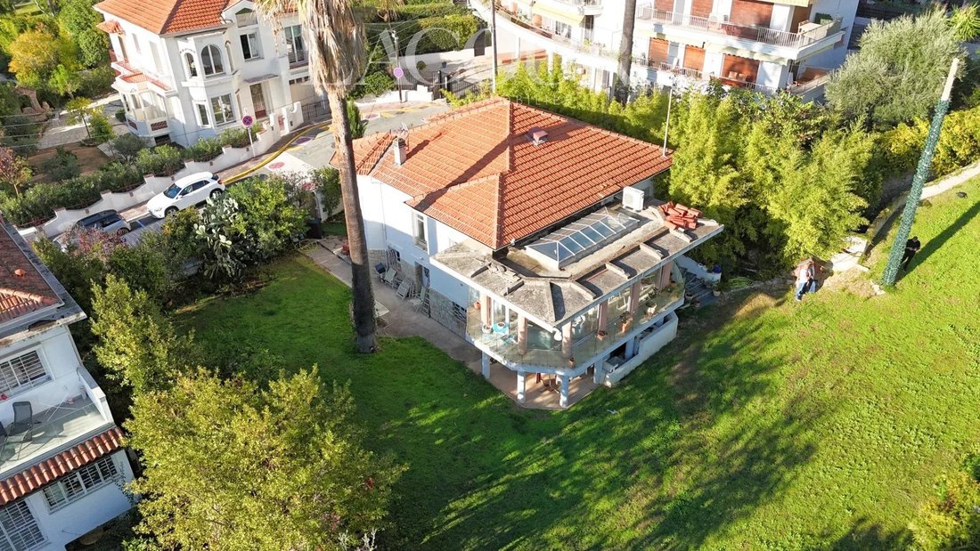 Villa à La Source, Cannes, France 1 - 19183514