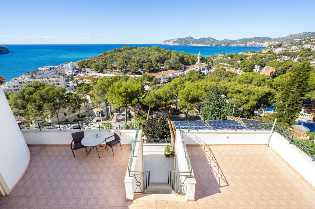 Villa in Rotes Velles, Calvia, Balearic Islands 2 - 19183990