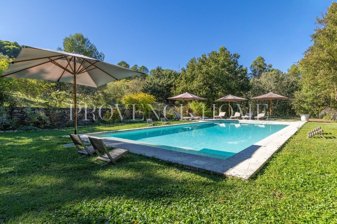 Estate in Centre Nord, Apt, France 2 - 19183566