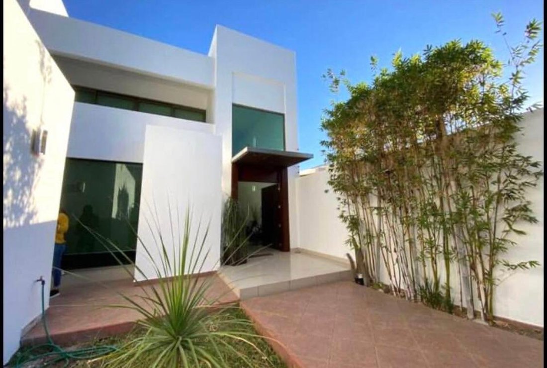 House in Culiacán, Sinaloa, Mexico 2 - 19184095