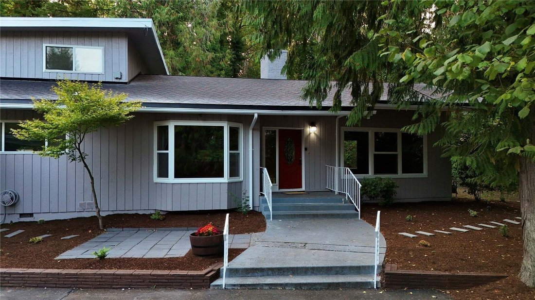 Casa a Longview, Washington, Stati Uniti 2 - 19184054